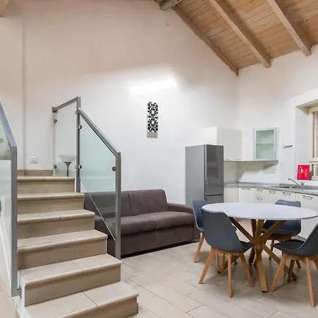 Giorgi Homes - Erbosa Duplex By Wonderful Italy * Болонья