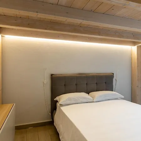 Giorgi Homes - Erbosa Duplex By Wonderful Italy Апартаменты
