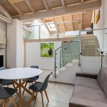 Giorgi Homes - Erbosa Duplex By Wonderful Italy Болонья