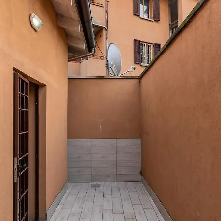 Giorgi Homes - Erbosa Duplex By Wonderful Italy Апартаменты Болонья