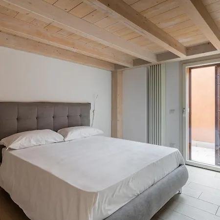 Апартаменты Giorgi Homes - Erbosa Duplex By Wonderful Italy